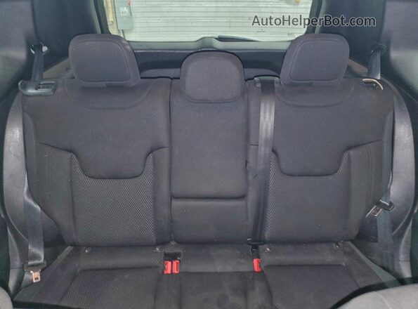 ZACNJABB2LPM04436 2020 JEEP RENEGADE White Rear seats view