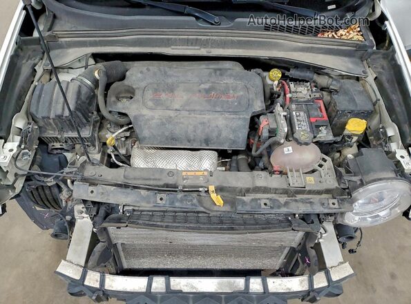 ZACNJABB2LPM04436 2020 JEEP RENEGADE White Engine compartment view