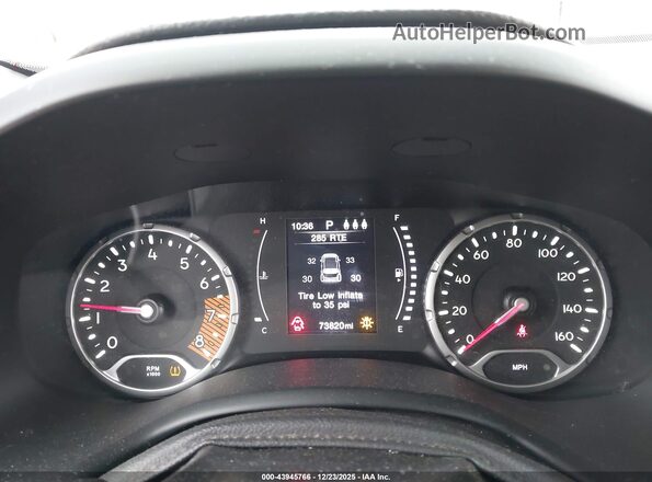 ZACNJBAB3KPK55136 2019 JEEP RENEGADE Белый Вид задних сидений