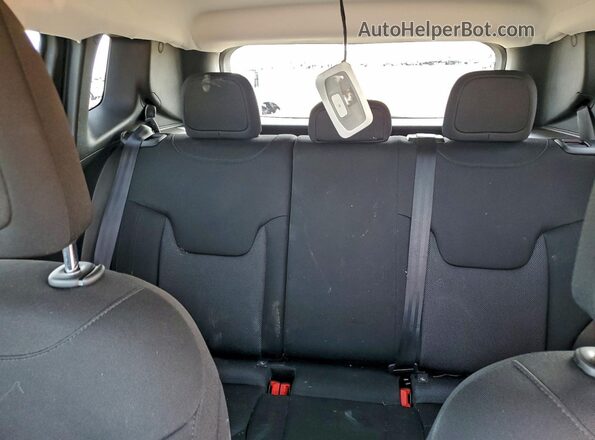 ZACNJBAB6LPL41185 2020 JEEP RENEGADE Black Հետևի նստատեղերի տեսք