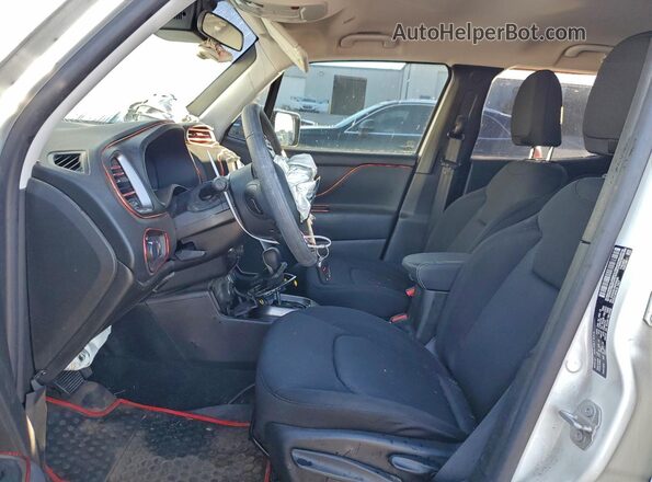 ZACNJDA16NPN99065 2022 JEEP RENEGADE White 