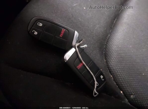 ZACNJDAB8MPM92980 2021 JEEP RENEGADE Black Dashboard view