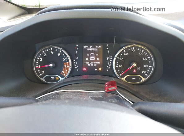 ZACNJDB10PPP45090 2023 JEEP RENEGADE White 