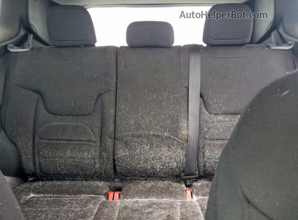 ZACNJDB11NPN49057 2022 JEEP RENEGADE Blue Vista de los asientos traseros