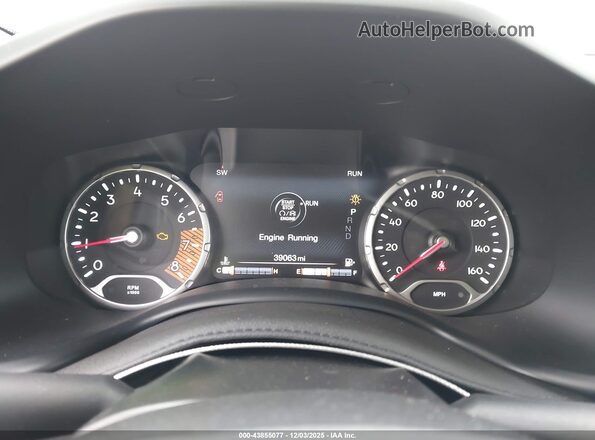 ZACNJDB12PPP71173 2023 JEEP RENEGADE Red Հետևի նստատեղերի տեսք