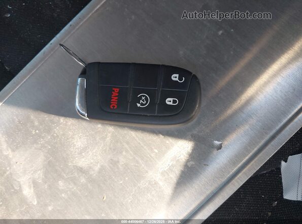 ZACNJDB13NPN48136 2022 JEEP RENEGADE White წინა პანელის ხედი