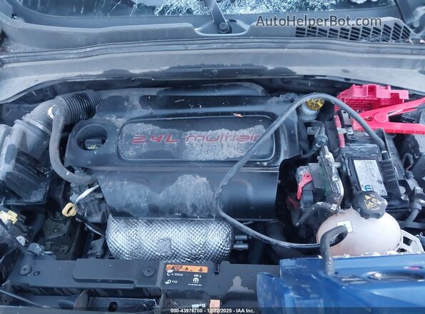 ZACNJDBB4MPM39577 2021 JEEP RENEGADE Black Widok z tyłu