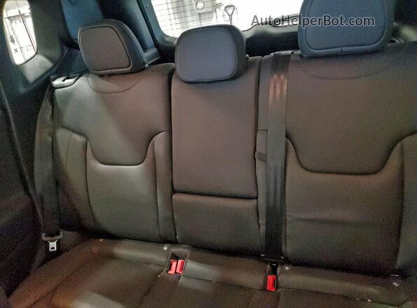 ZACNJDC10NPN89483 2022 JEEP RENEGADE Black Հետևի նստատեղերի տեսք