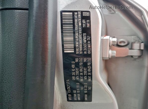 ZACNJDC14MPM09758 2021 JEEP RENEGADE Silver ძრავის განყოფილების ხედი