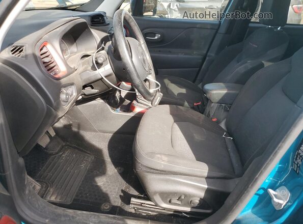 ZACNJDC17NPN65682 2022 JEEP RENEGADE Бирюзовый Вид салона спереди