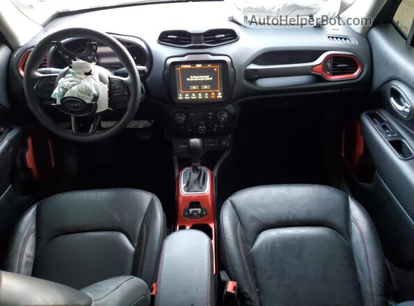 ZACNJDC17NPN68775 2022 JEEP RENEGADE Gray 