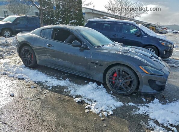 ZAM45VLA0H0224283 2017 MASERATI GRANTURISM Gray 