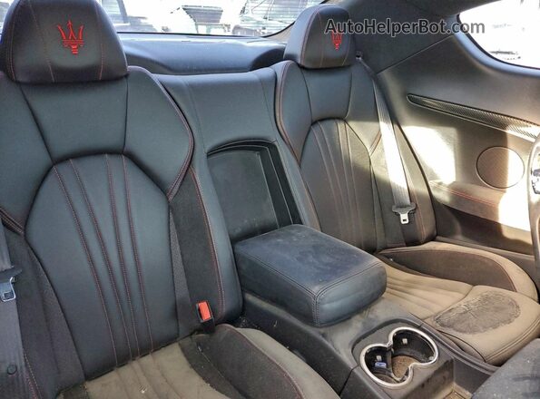 ZAM45VLA0H0224283 2017 MASERATI GRANTURISM Gray 