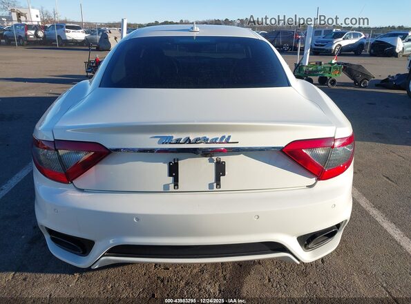 ZAM45VLA1J0271263 2018 MASERATI GRANTURISM White 