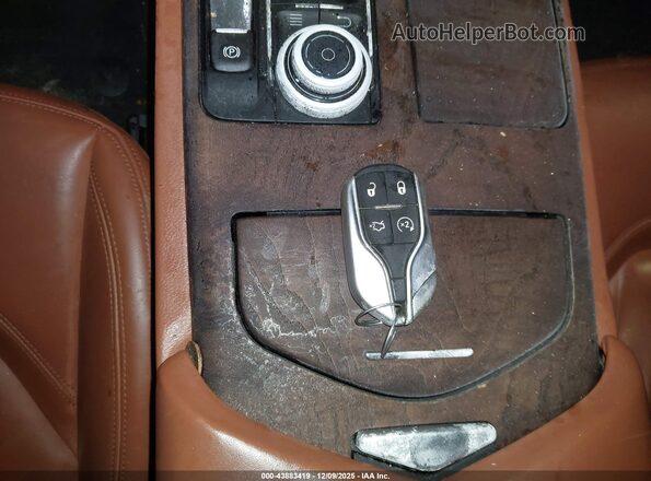 ZAM56RPA8H1199162 2017 MASERATI QUATTROPOR Blue Dashboard view