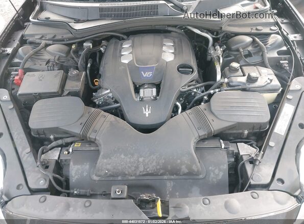 ZAM56RPL4H1244891 2017 MASERATI QUATTROPOR Black Հետևի տեսք