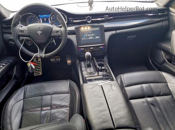 ZAM56RPS6H1230210 2017 MASERATI QUATTROPOR White Vista del salpicadero