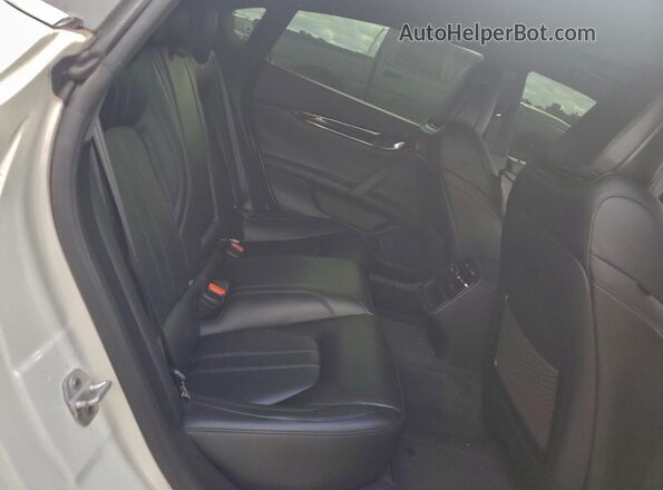 ZAM56RPS6H1230210 2017 MASERATI QUATTROPOR White Vista de los asientos traseros