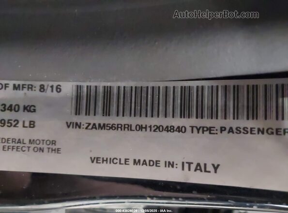ZAM56RRL0H1204840 2017 MASERATI QUATTROPOR Black Vista del compartimento del motor