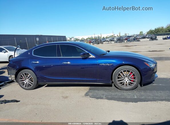 ZAM57RSS7H1248705 2017 MASERATI GHIBLI Dark Blue სალონის 360-გრადუსიანი ხედი