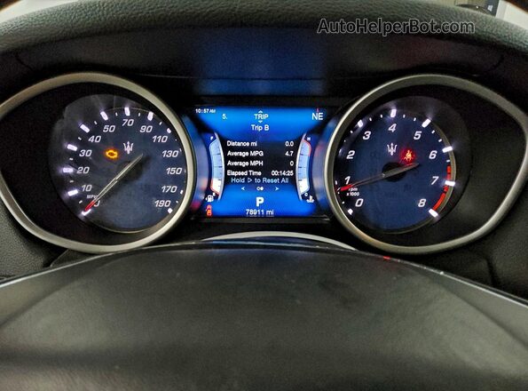 ZAM57XSA8H1226675 2017 MASERATI GHIBLI Black Instrument cluster view