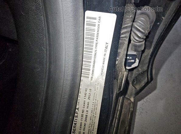 ZAM57XSA8H1226675 2017 MASERATI GHIBLI Black Engine compartment view
