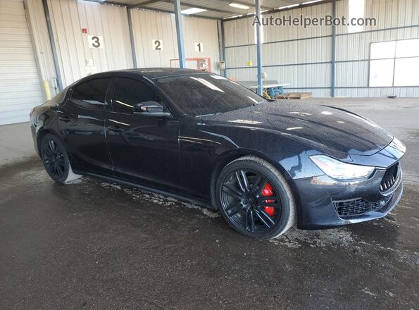 ZAM57YTA5L1351744 2020 MASERATI GHIBLI Black წინა მარჯვენა