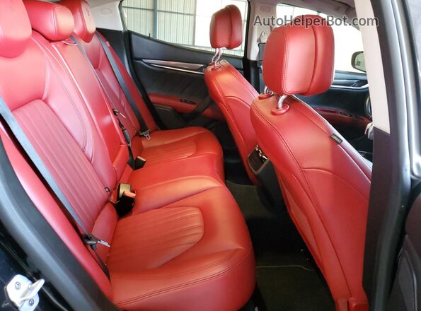 ZAM57YTA5L1351744 2020 MASERATI GHIBLI Black უკანა სავარძლების ხედი