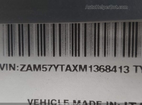 ZAM57YTAXM1368413 2021 MASERATI GHIBLI Gray Vista del compartimento del motor