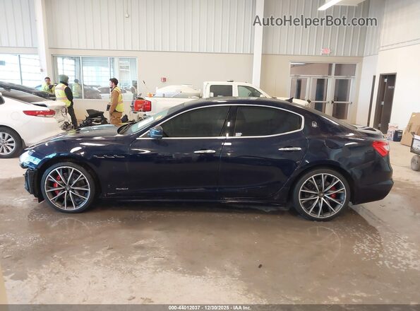 ZAM57YTS1L1356559 2020 MASERATI GHIBLI Dark Blue Widok wnętrza 360 stopni