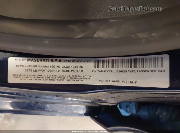 ZAM57YTS1L1356559 2020 MASERATI GHIBLI Dark Blue Widok komory silnika