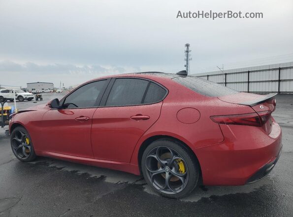ZARFAECN7J7567848 2018 ALFA ROMEO GIULIA Red 