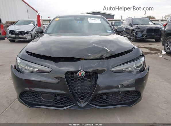 ZARFAMAN3L7637233 2020 ALFA ROMEO GIULIA Black Вид спереду