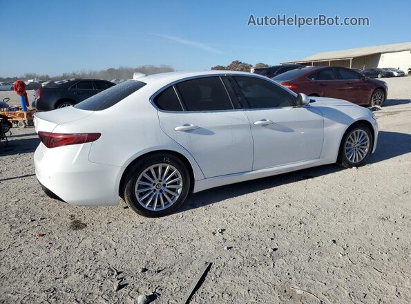 ZARFAMAN3M7640005 2021 ALFA ROMEO GIULIA White Tył prawy