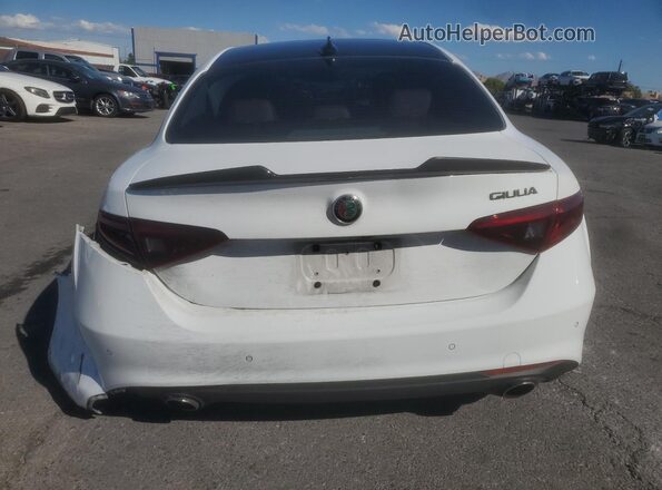 ZARFAMAN6M7641150 2021 ALFA ROMEO GIULIA Белый Вид сзади