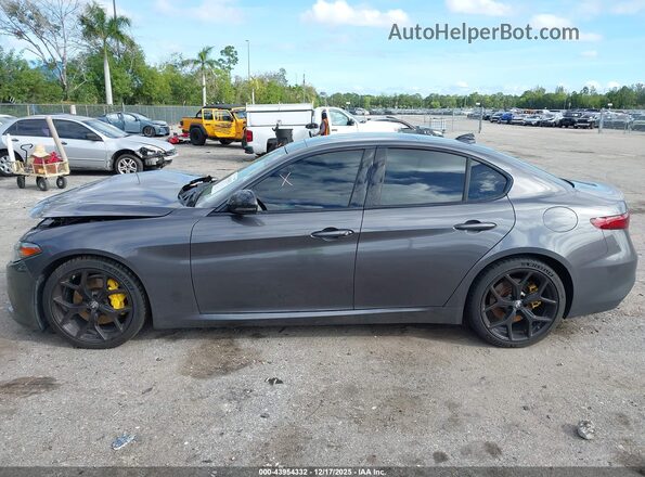 ZARFAMAN7L7637591 2020 ALFA ROMEO GIULIA Gray 