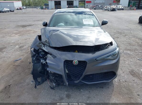 ZARFAMAN7L7637591 2020 ALFA ROMEO GIULIA Gray 