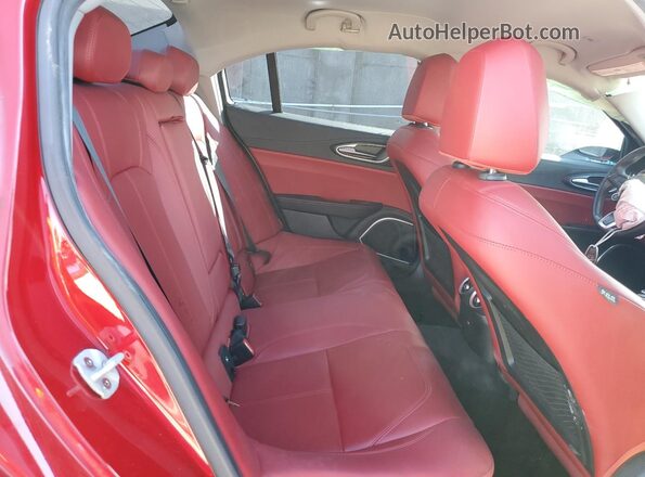 ZARFAMAN7M7639052 2021 ALFA ROMEO GIULIA Red Rear seats view