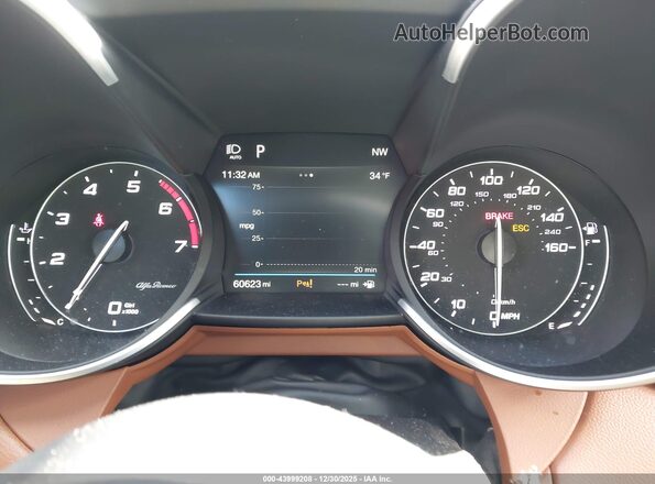 ZARFAMANXK7603353 2019 ALFA ROMEO GIULIA Gray Vista de los asientos traseros