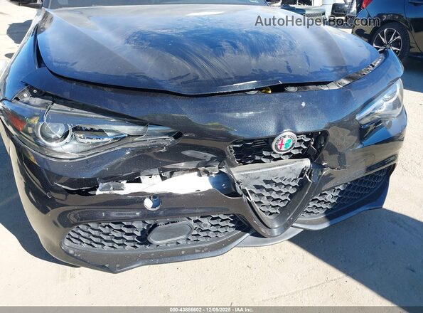 ZARFAMBN0P7669576 2023 ALFA ROMEO GIULIA Black 