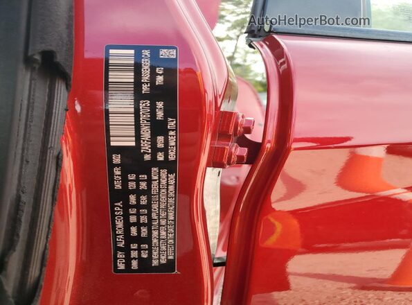 ZARFAMBN1P7670753 2023 ALFA ROMEO GIULIA Red Vista de la etiqueta del VIN