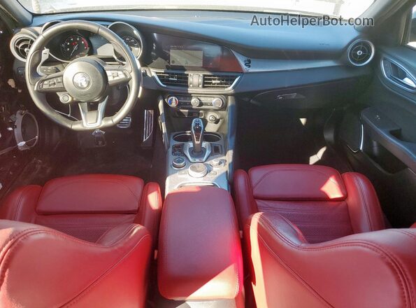 ZARFAMBN3P7669944 2023 ALFA ROMEO GIULIA Gray Առջևի վահանակի տեսք