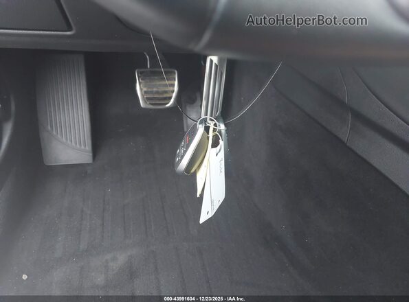 ZARFAMBN5R7679958 2024 ALFA ROMEO GIULIA Black Widok deski rozdzielczej