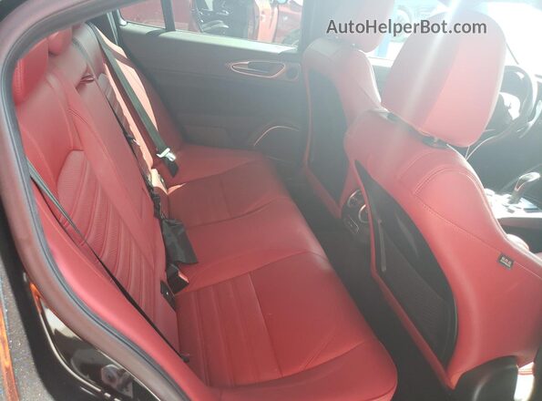 ZARFAMBN6N7664850 2022 ALFA ROMEO GIULIA Black Vista de los asientos traseros