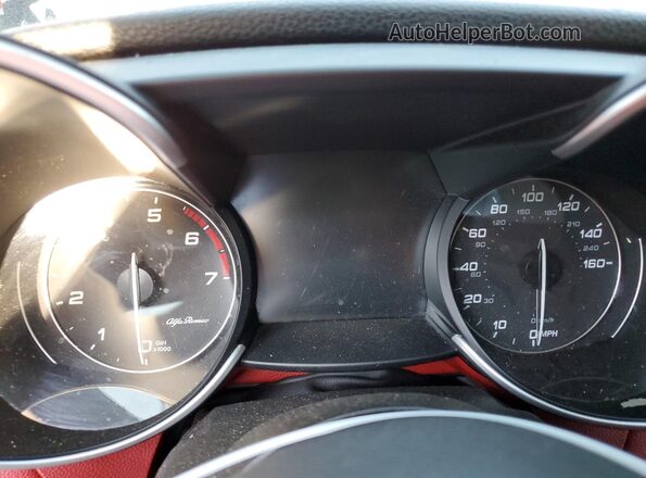 ZARFAMBNXM7644972 2021 ALFA ROMEO GIULIA Gray Widok zestawu wskaźników