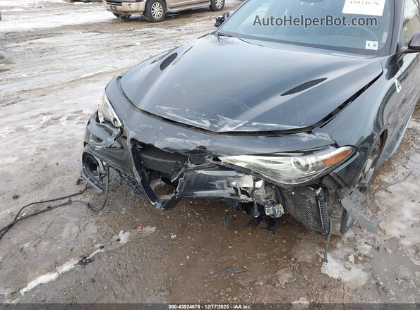 ZARFAMEV0M7648976 2021 ALFA ROMEO GIULIA Black Դիմացի տեսք