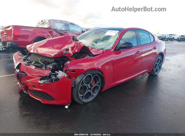 ZARFANBN8N7659770 2022 ALFA ROMEO GIULIA Red Przód lewy