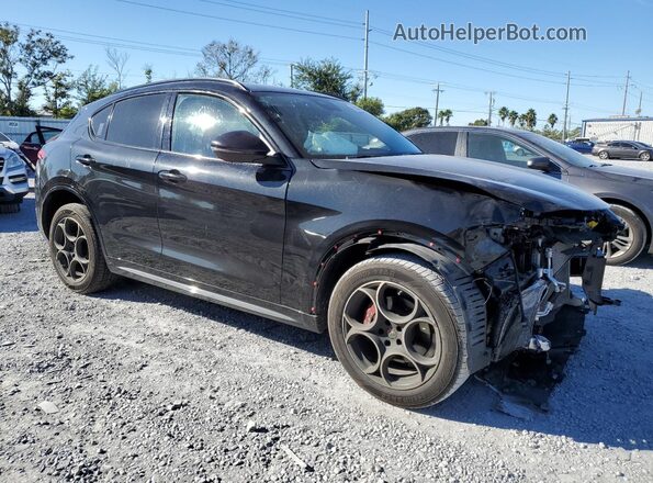 ZASPAJAN0L7C92554 2020 ALFA ROMEO STELVIO Black Przód prawy
