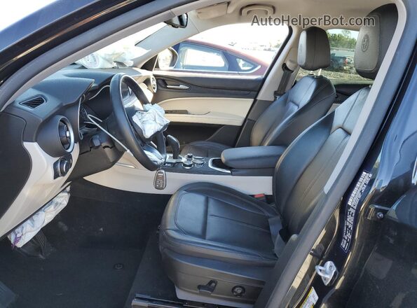 ZASPAJAN0L7C92554 2020 ALFA ROMEO STELVIO Black Widok wnętrza z przodu