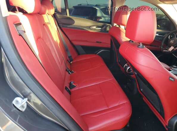 ZASPAJAN5L7C94381 2020 ALFA ROMEO STELVIO Gray Rear seats view
